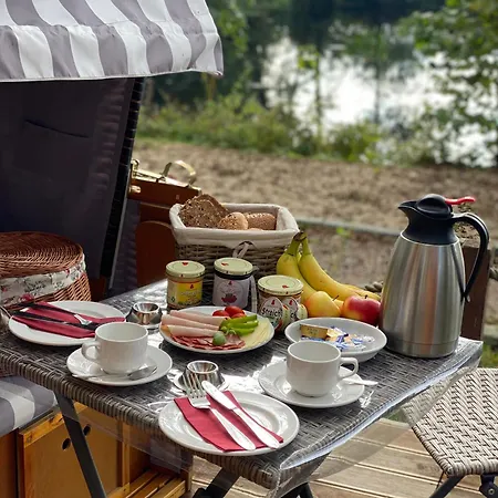 Ferienhaus 10 Premium Pod Südfall Silberstedt